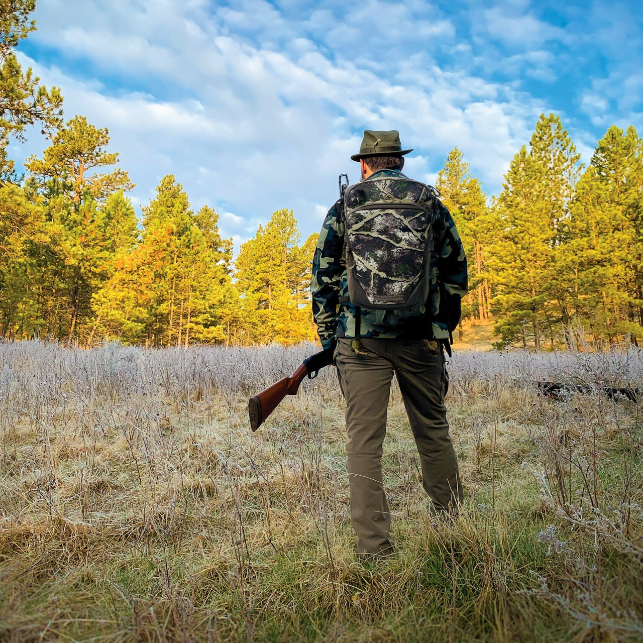 Vital 1600 Hunt Pack - AXS Camo™ Shroud Ranger